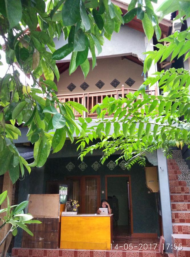 Chika House Villa Gili Trawangan Exterior foto