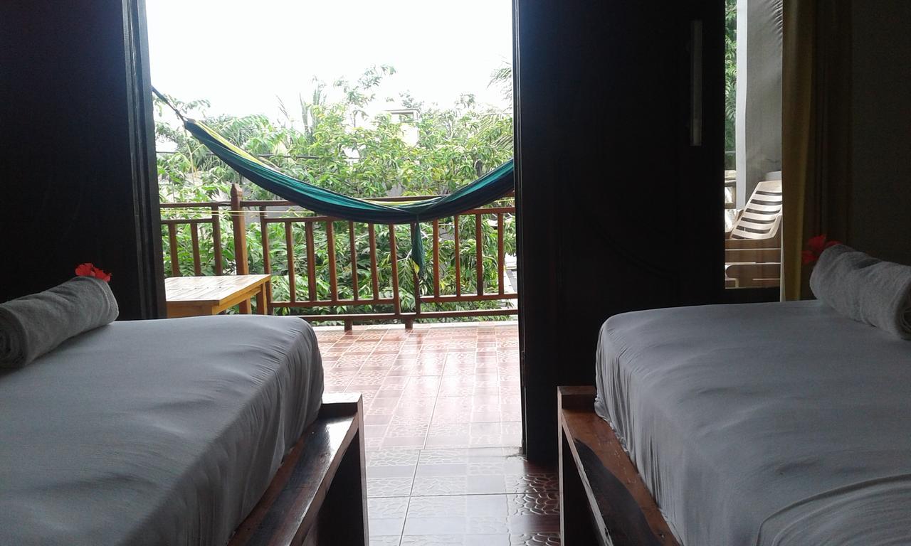 Chika House Villa Gili Trawangan Exterior foto