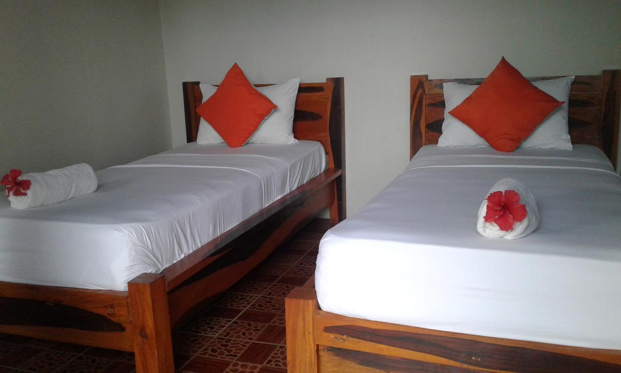 Chika House Villa Gili Trawangan Exterior foto